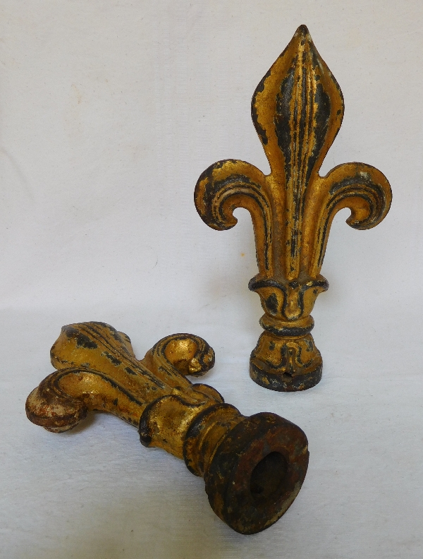 Fleur de lys railings ornaments - Tuileries Palace - Restoration Period (early 19th century)